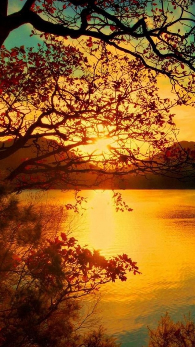 Lac et soleil couchant - iPhone 6.jpg