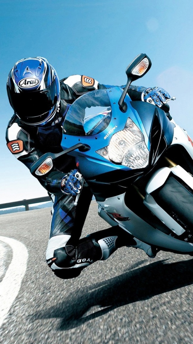Suzuki moto de course
