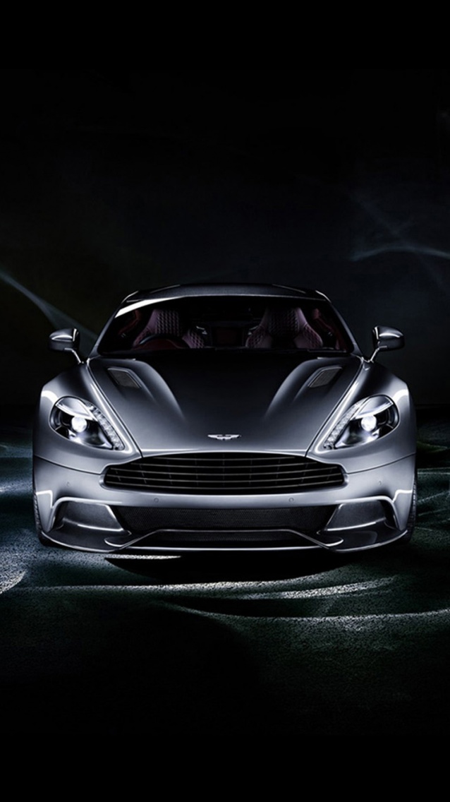 2014 Aston Martin Vanquish (4)