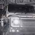 Off-road Land Rover Defender iPhone 6 Wallpaper