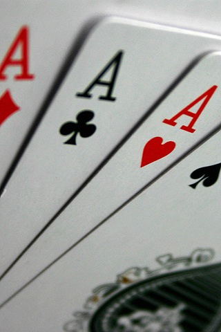 4 as - Poker  - iPhone Wallpaper.jpg