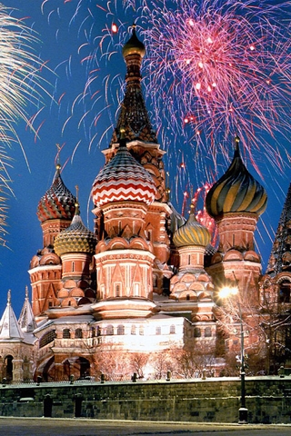 Cathedrale Basile Moscou feux artifice - Fond iPhone.jpg