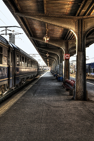 Gare Train Fond ecran.jpg